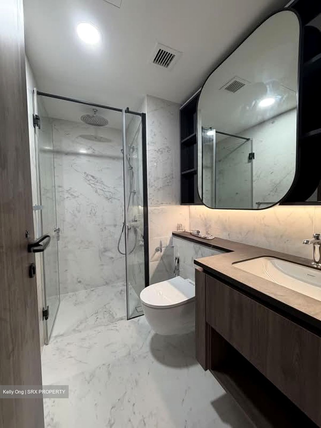 Tanah Merah Kechil Link (D16), Condominium #566148321